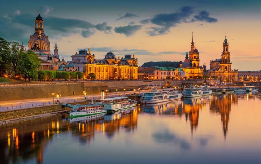 From Prague: Bastei and Dresden Small-Group Day Trip