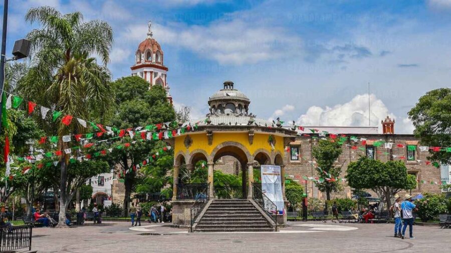 From Puerto Vallarta: Guadalajara, Tequila, and Tlaquepaque