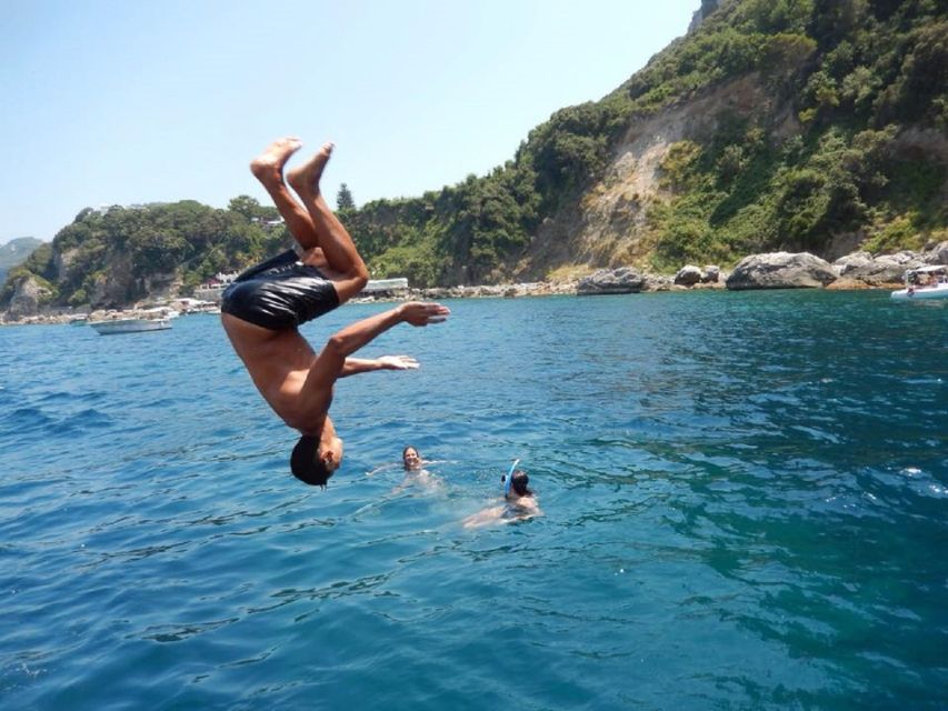 From Salerno: Capri and the Sirenusas Boat Tour