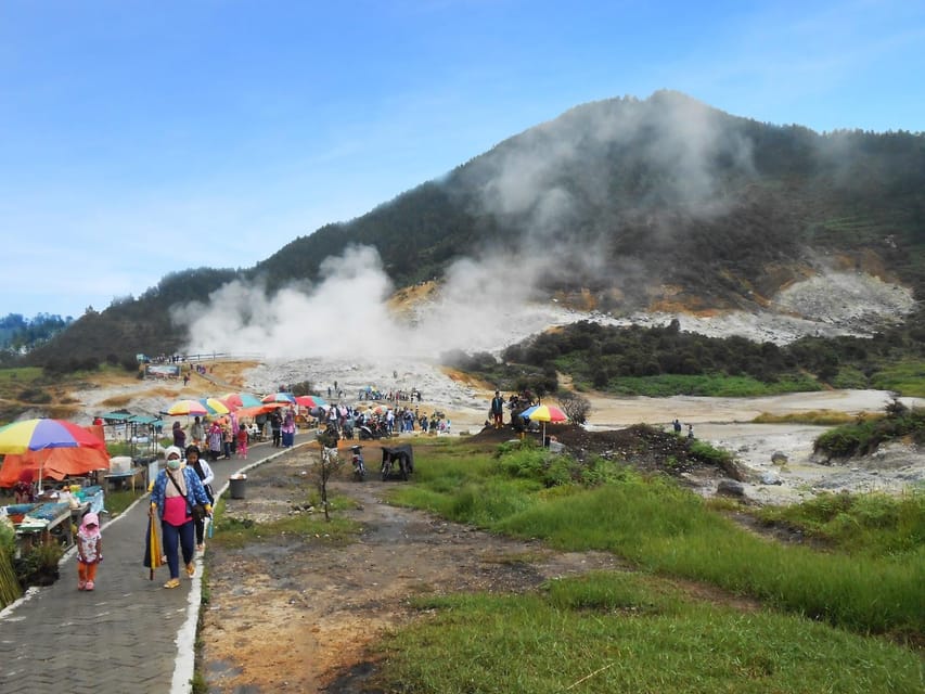 FROM SEMARANG: TRIP TO DIENG SUNRISE/CRATER/COLOR LAKE VIEW