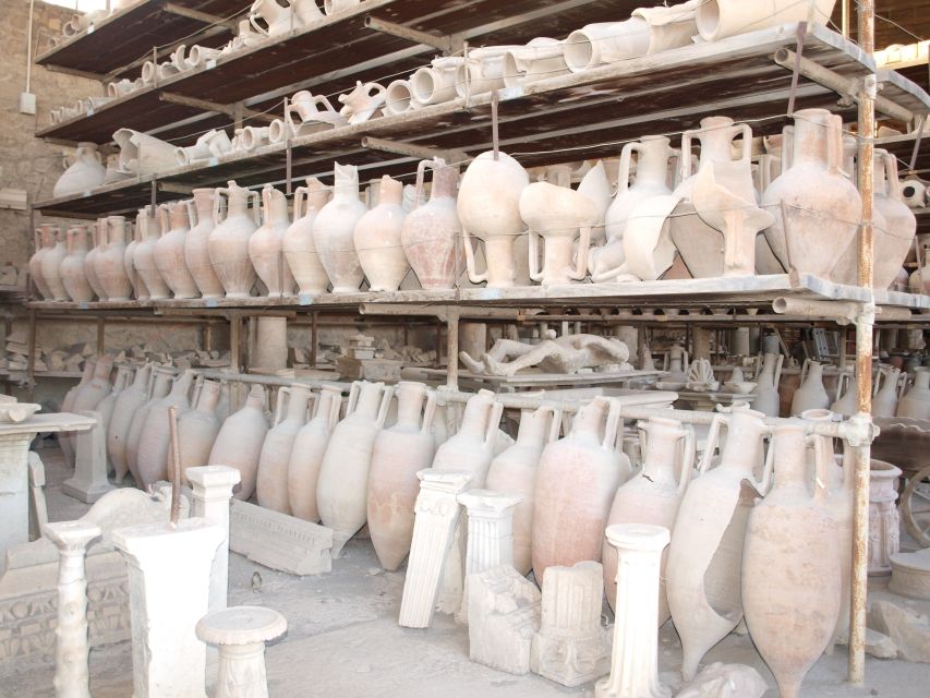 From Sorrento: Day Trip to Pompeii & Herculaneum With Lunch