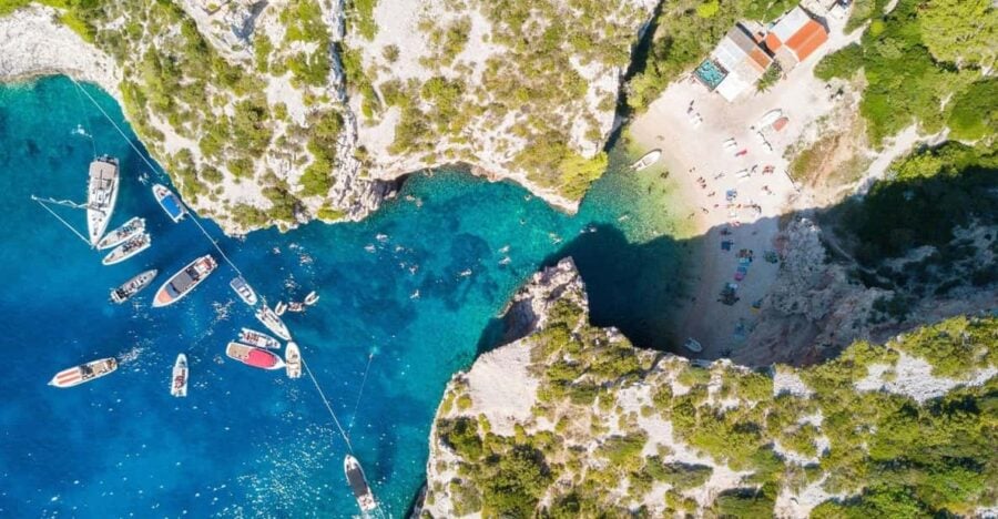From Split: Blue Cave and 6 Islands Speedboat Tour