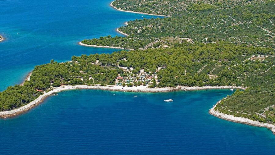 From Split FullDay 3Island Tour With Lunch And Drinks