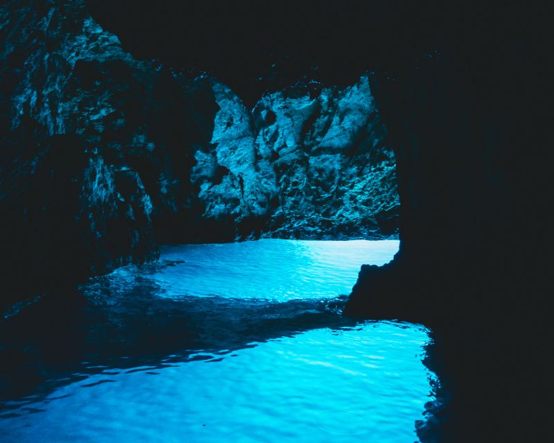 From Split & Trogir: Full-Day Private Blue Cave & Hvar Tour