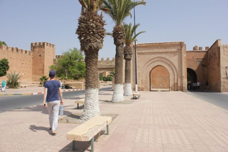 From Taghazout/Agadir: Taroudant and Tiout Day Trip & Tajine