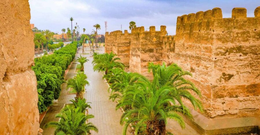 From Taghazout/Agadir: Taroudant and Tiout Day Trip & Tajine