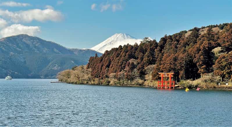 From Tokyo: Mount Fuji and Hakone Private Day Tour