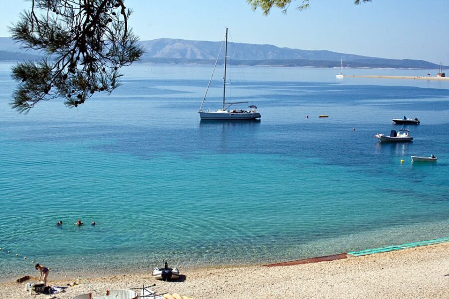 From Trogir or Split: Private Speedboat Tour to Brac Island