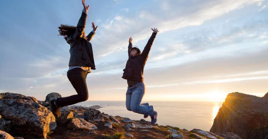From Tromsø: Midnight Sun Hiking Tour - Tour Overview