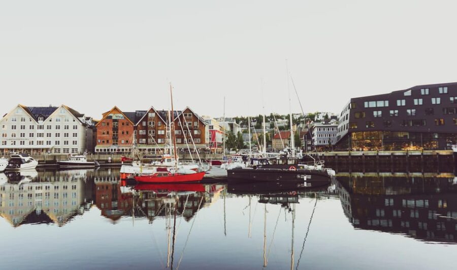 From Tromsø: Tromsø Sightseeing With E-Bike - Tour Highlights