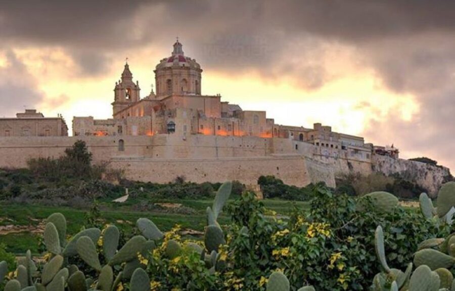 From Valletta: Rabat, Mdina, & San Anton Gardens Tour