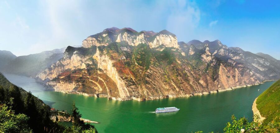 From Yichang to Chongqing: 5-Day Cruise With Meals