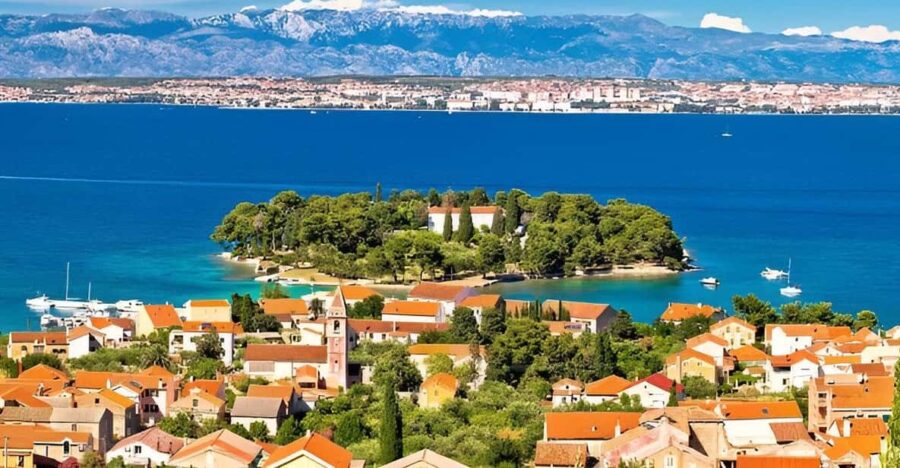 From Zadar: Half Day Island Tour Ugljan, Ošljak