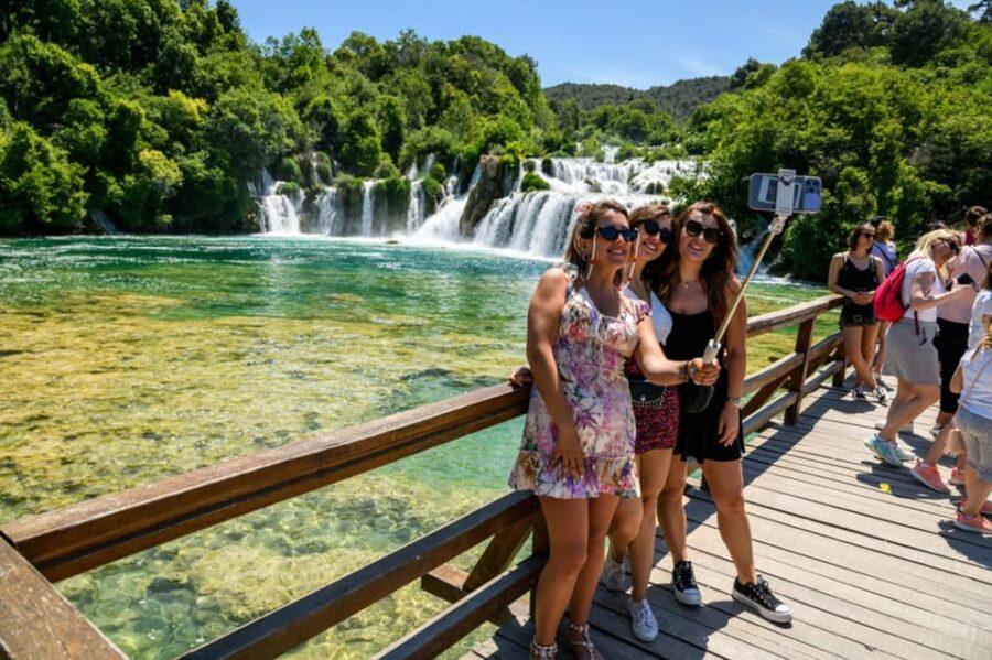 From Zadar: Krka Waterfalls Guided Tour With Swim at Skardin