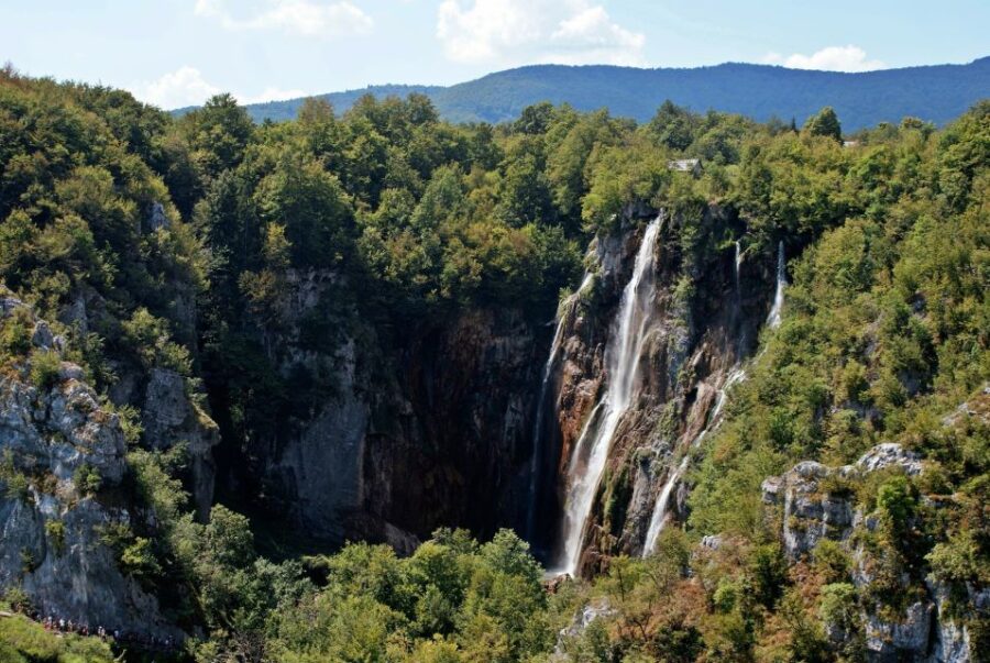 From Zadar: Plitvice Lakes National Park Tour