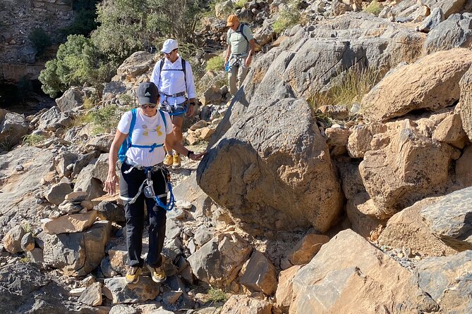 Full Day Guided Tour to Balcony Walk and Hidden Lake With Pickup Included