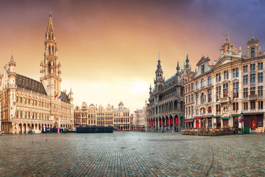 Full-Day Private Tour of Brussels From Paris