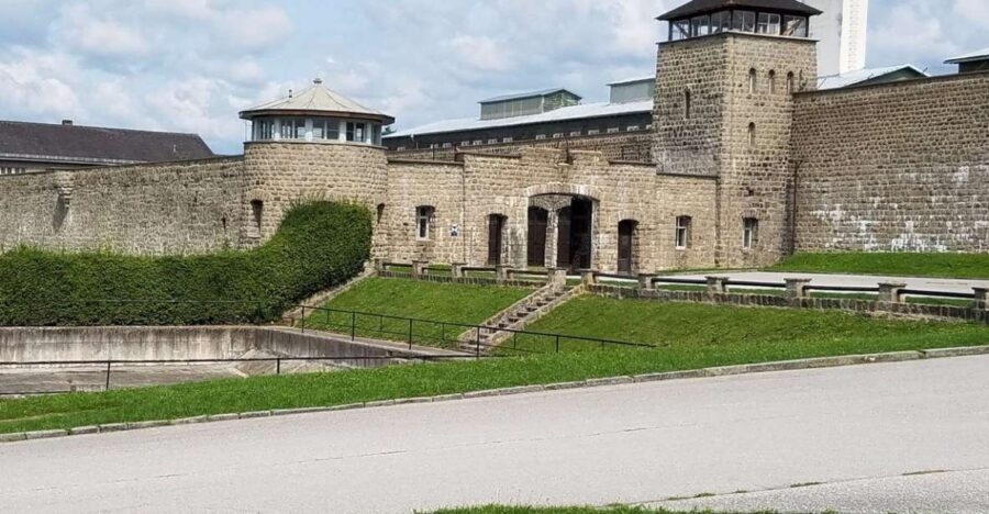 Full-Day Private Trip From Prague to Mauthausen Memorial
