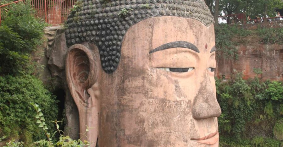 Full-Day Tour of Leshans Giant Buddha From Chengdu