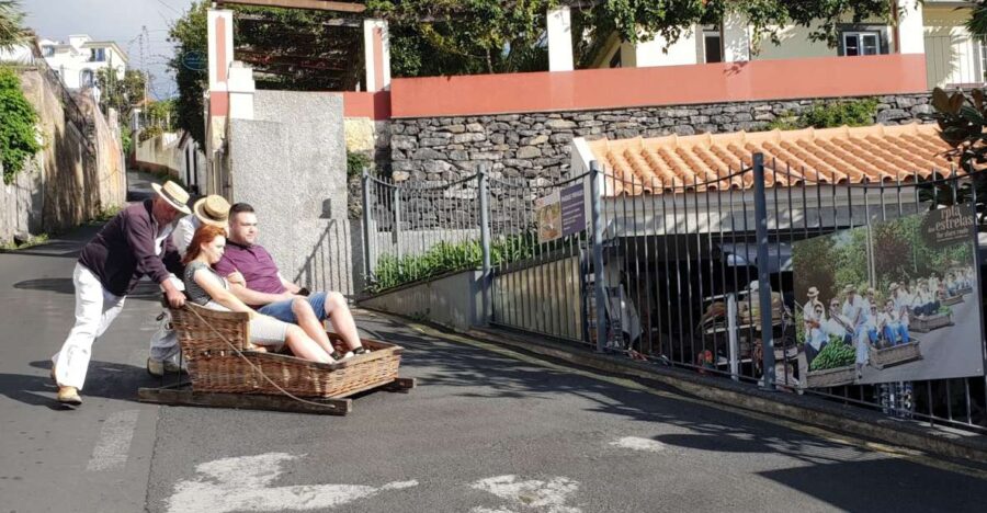 Funchal: Monte and Old Town Tour by Tuk-Tuk