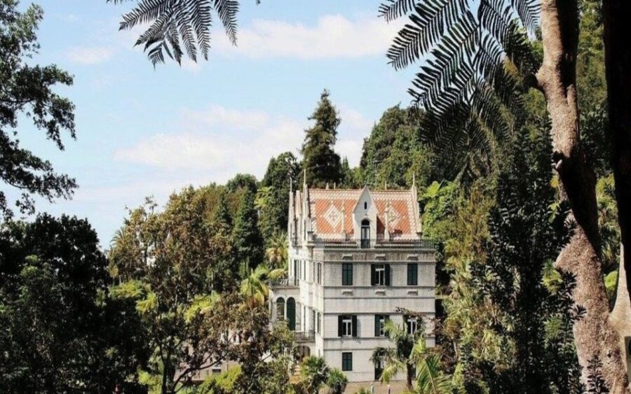 Funchal: Monte Palace Tropical Gardens Tuk Tuk Tour