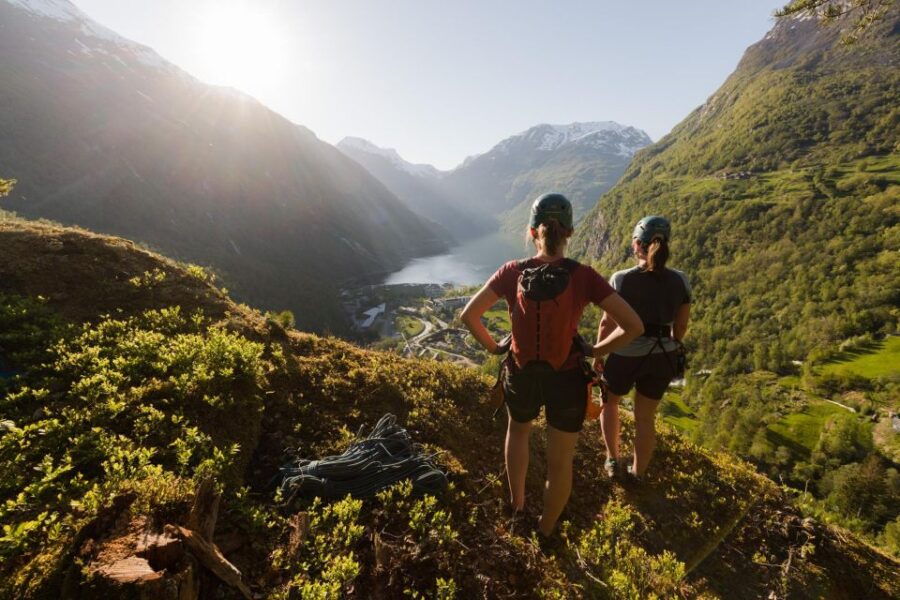 Geiranger: Rappelling Tour With Epic View - Tour Overview