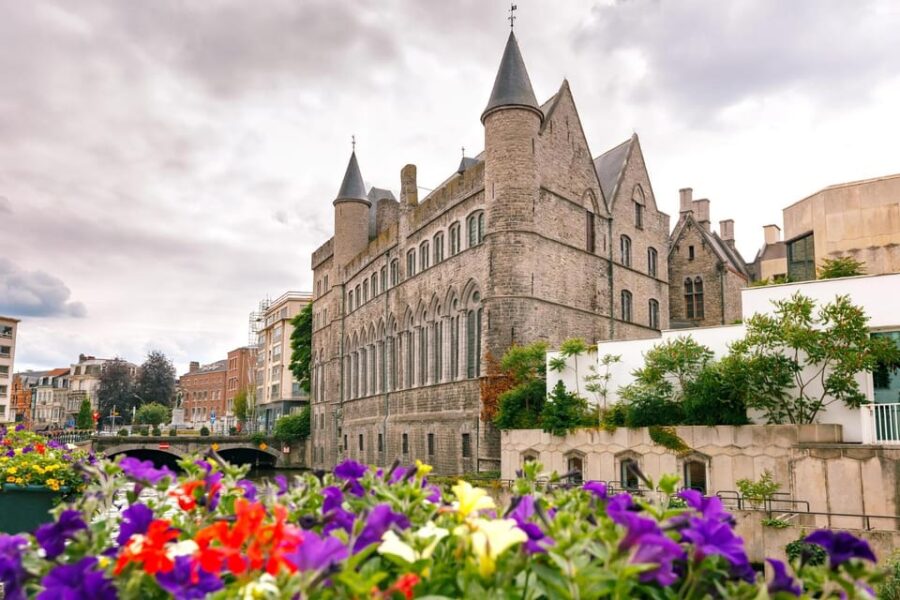 Ghent: Private Exclusive History Tour With a Local Expert - Tour Overview