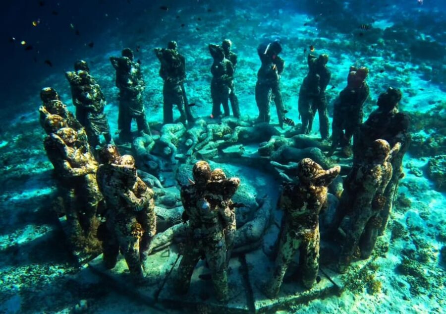 Gilitrawangan:Private Tour 3 Spot: Statue,Coral Reef,Turtle