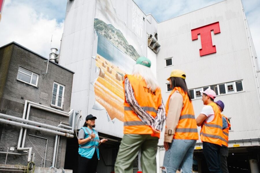 Glasgow: Tennent's Brewery Guided Tour and Free Pint - Tour Overview and Duration