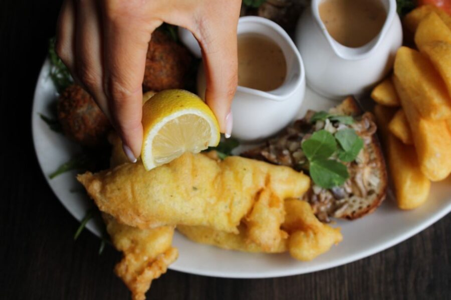 Glasgow: Whisky Tasting and Scottish Sharing Platter - Exploring Merchant Citys Rich History