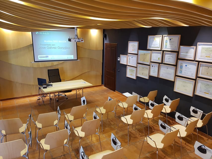 Gold Bailén: Explore the Oil Mill + Tasting