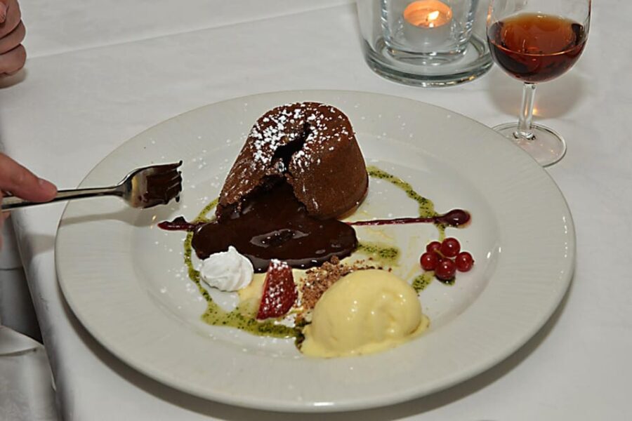 Gourmet Wine & Food Tour