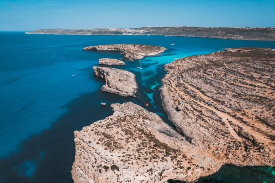 Gozo: Cominos Blue Lagoon Roundtrip Speedboat Transfer