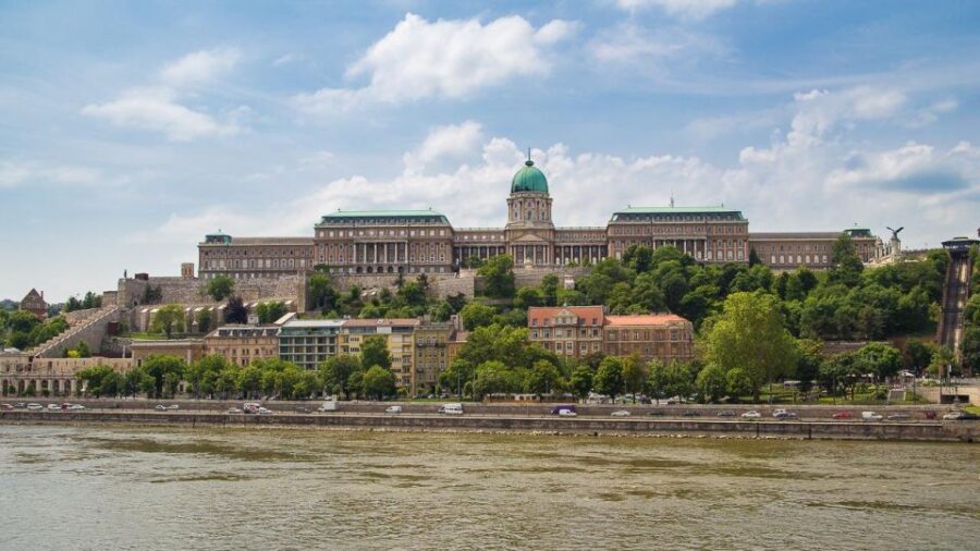 Grand Budapest Private Driving Tour
