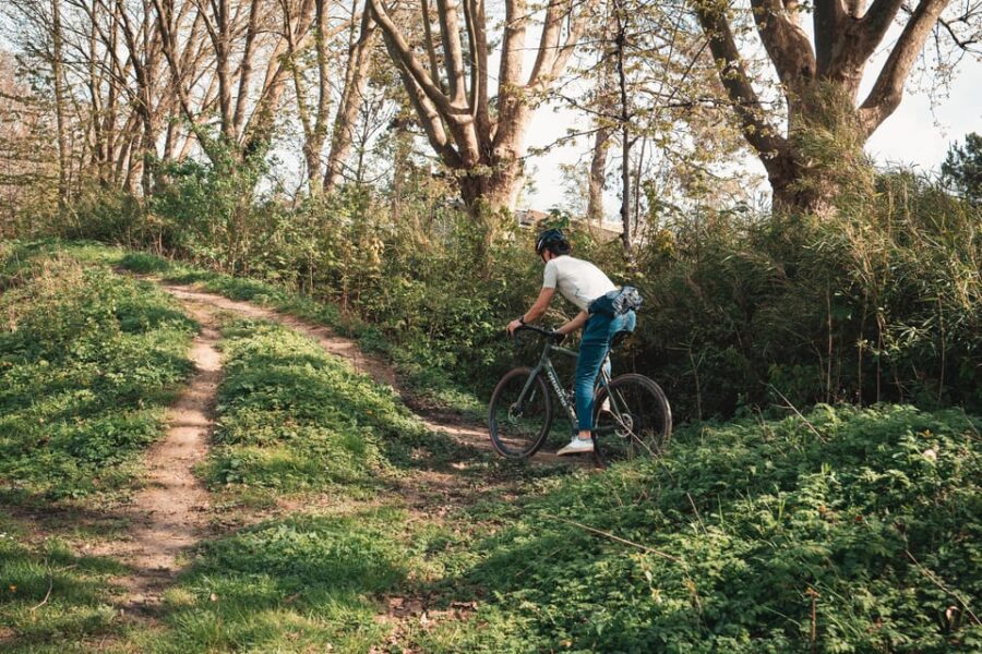 Gravel Bike Rental in Paris