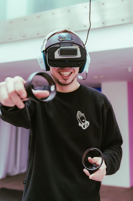 Group Activity | Tower Tag | VR Experience - Overview of VR Paintball