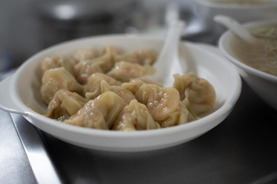 Guangzhou: Evening Food Tour Through Local Neighborhood