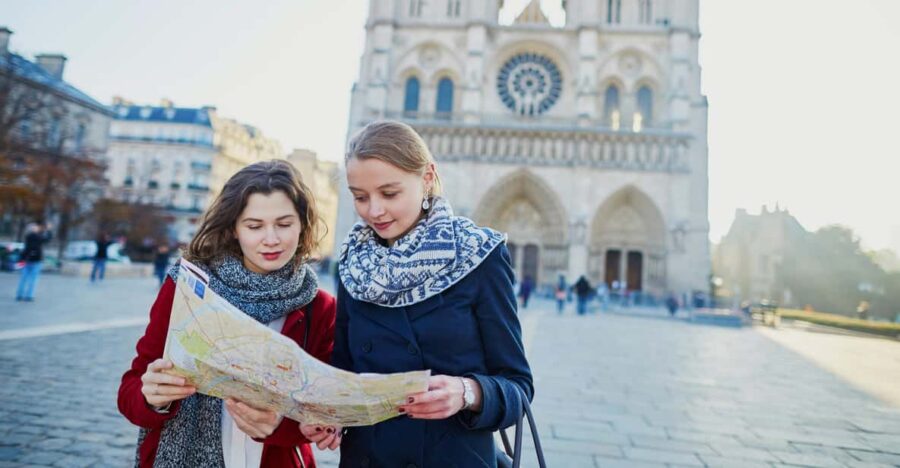 Guided Tour of Cite and Notre Dame + Sainte Chapelle Entry