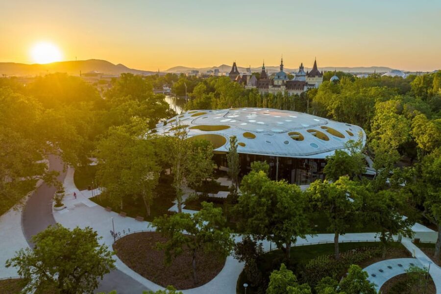 Guided Tour of the House of Music, Hungary
