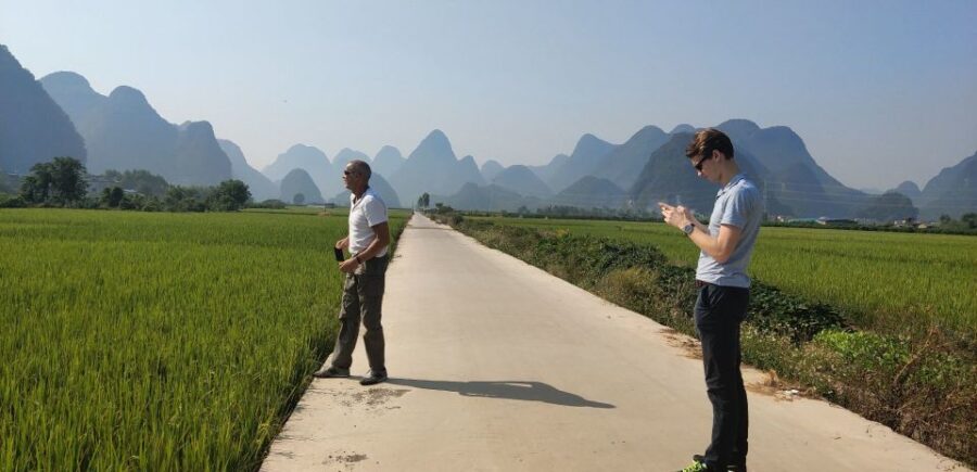Guilin: Li River Cruise With Buffalo and Tour of Yangshuo