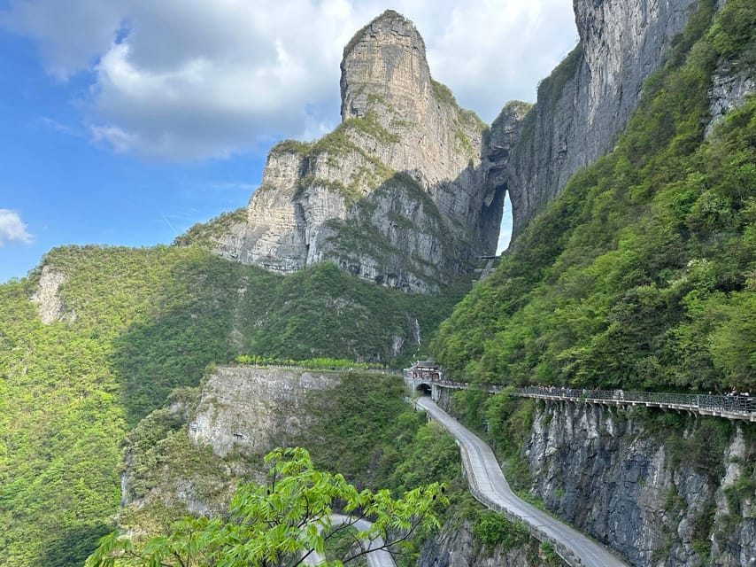 Guilin to Zhangjiajie 5D4N Private Tour
