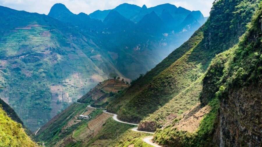 Ha Giang Loop 4 Days With Easy Rider ( From Hanoi or Sapa)