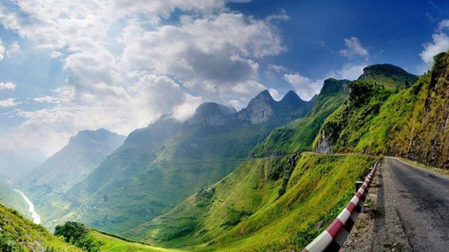 Ha Giang Loop Tour Self-Driving 3 Days (From Hanoi or Sapa)