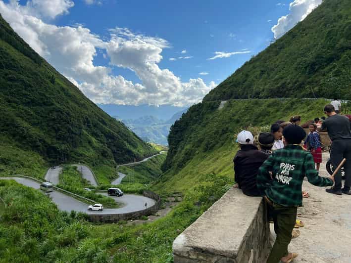 Ha Giang Motorbike Loop Tour – The Highlights in 3 Days