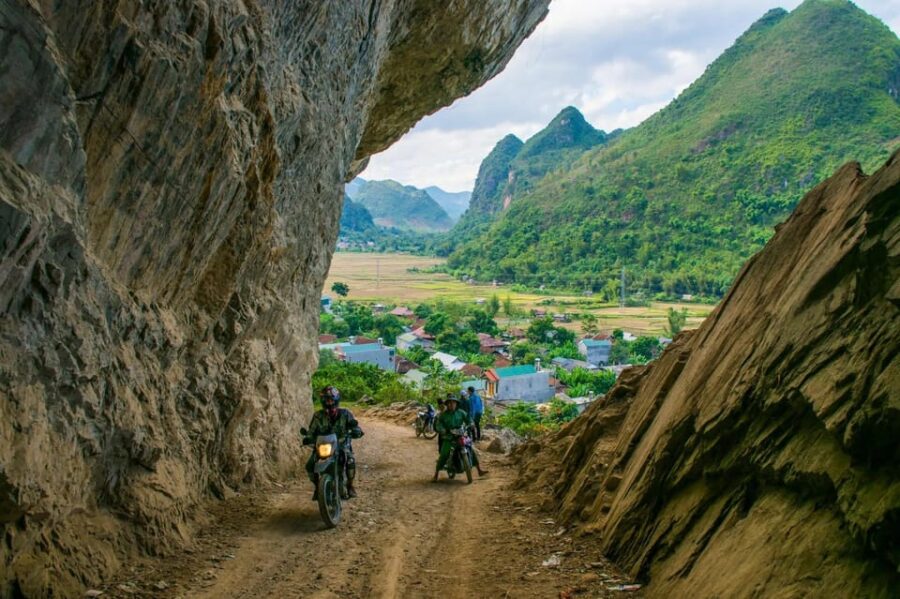 Ha Giang Motorbike Tour From Hanoi 4 Days(Crf 150)