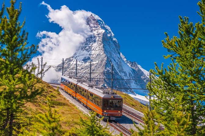 HALF DAY 3-Hour Private Ski Lessons in Zermatt, Switzerland