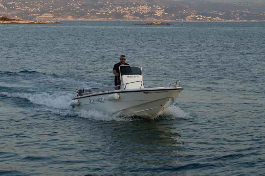 Half Day Boat Rental 80hp Without Skipper (5hr) Need License