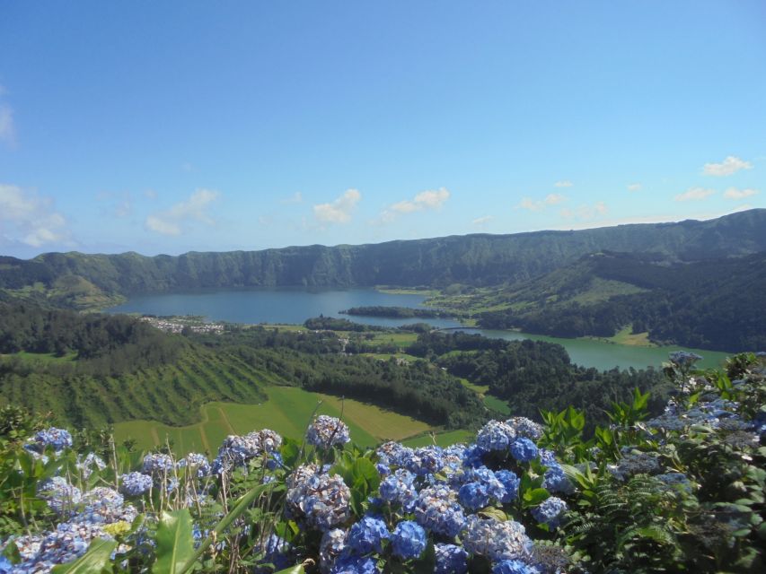 Half-Day Sete Cidades Adapted Van Tour