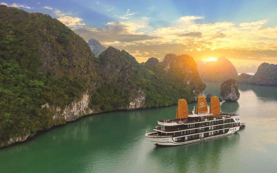 Hanoi: 3-Day Ninh Binh-Halong/Lanha Bay 5star Cruise Balcony