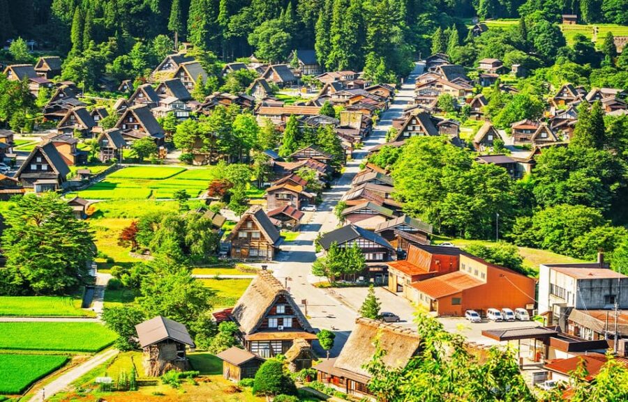 Hida Takayama, Shiragawago UNESCO Full-Day Tour From Nagoya